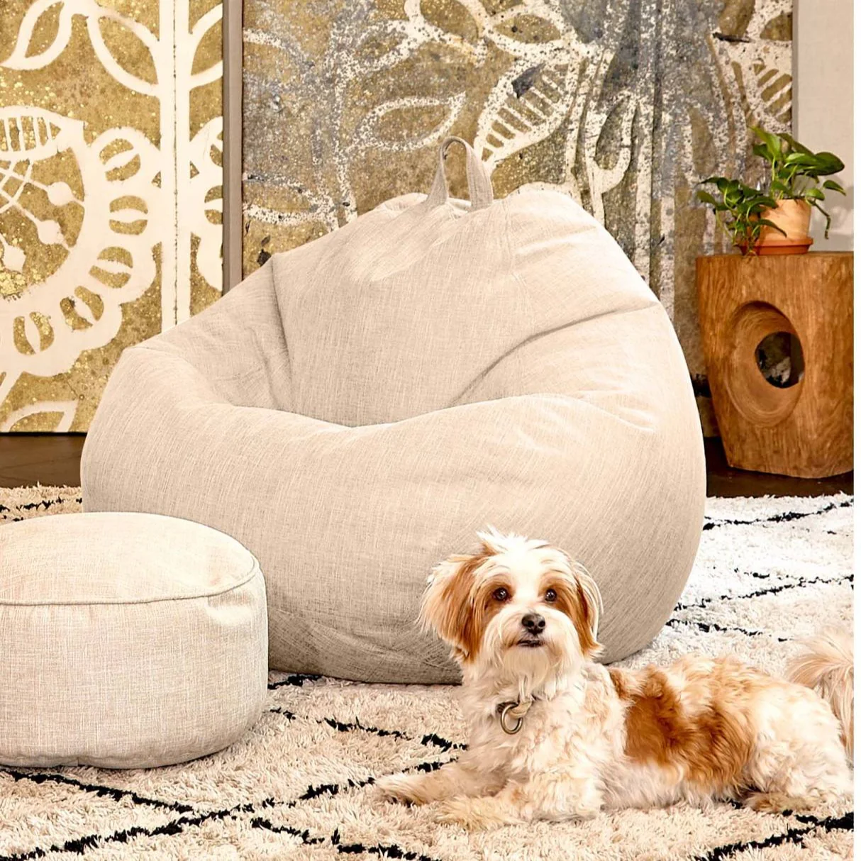 Poufs & Ottomans